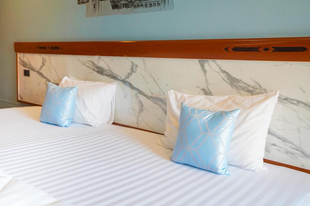 Mayfa Hotel - Sha Extra Plus Phuket Ngoại thất bức ảnh